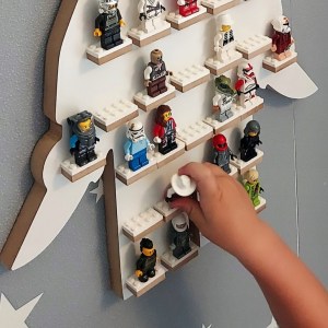 Organizér polička na LEGO figúrky postavičky - polička na LEGO