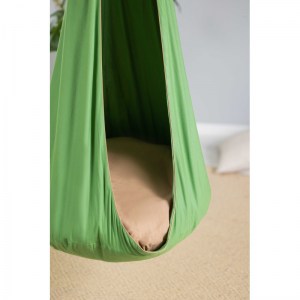 Závesná hojdačka látková do izby - hojdacia kvapka kukla